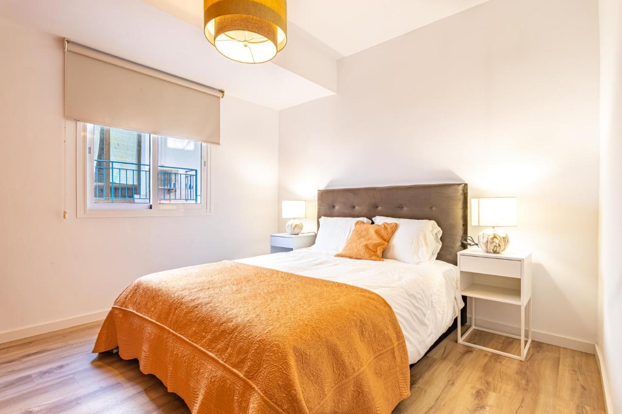 Arena Happy Apartment Фуeнхирола Екстериор снимка